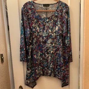 Multi Color Travel Elements Tunic with Swing Handkerchief Hem Size XL $18